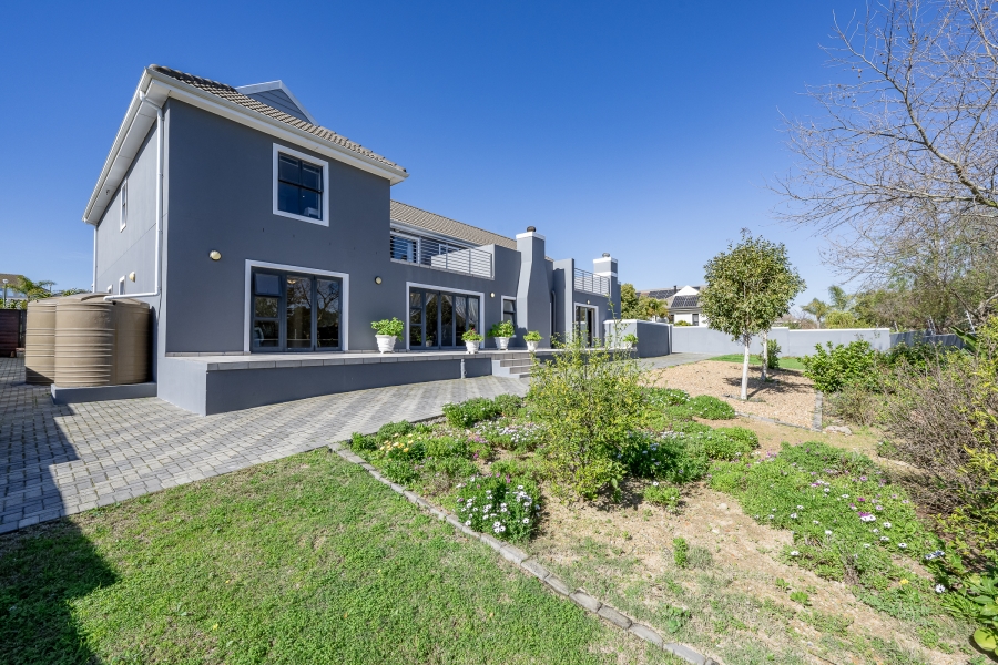 4 Bedroom Property for Sale in Zevenwacht Country Estate Western Cape